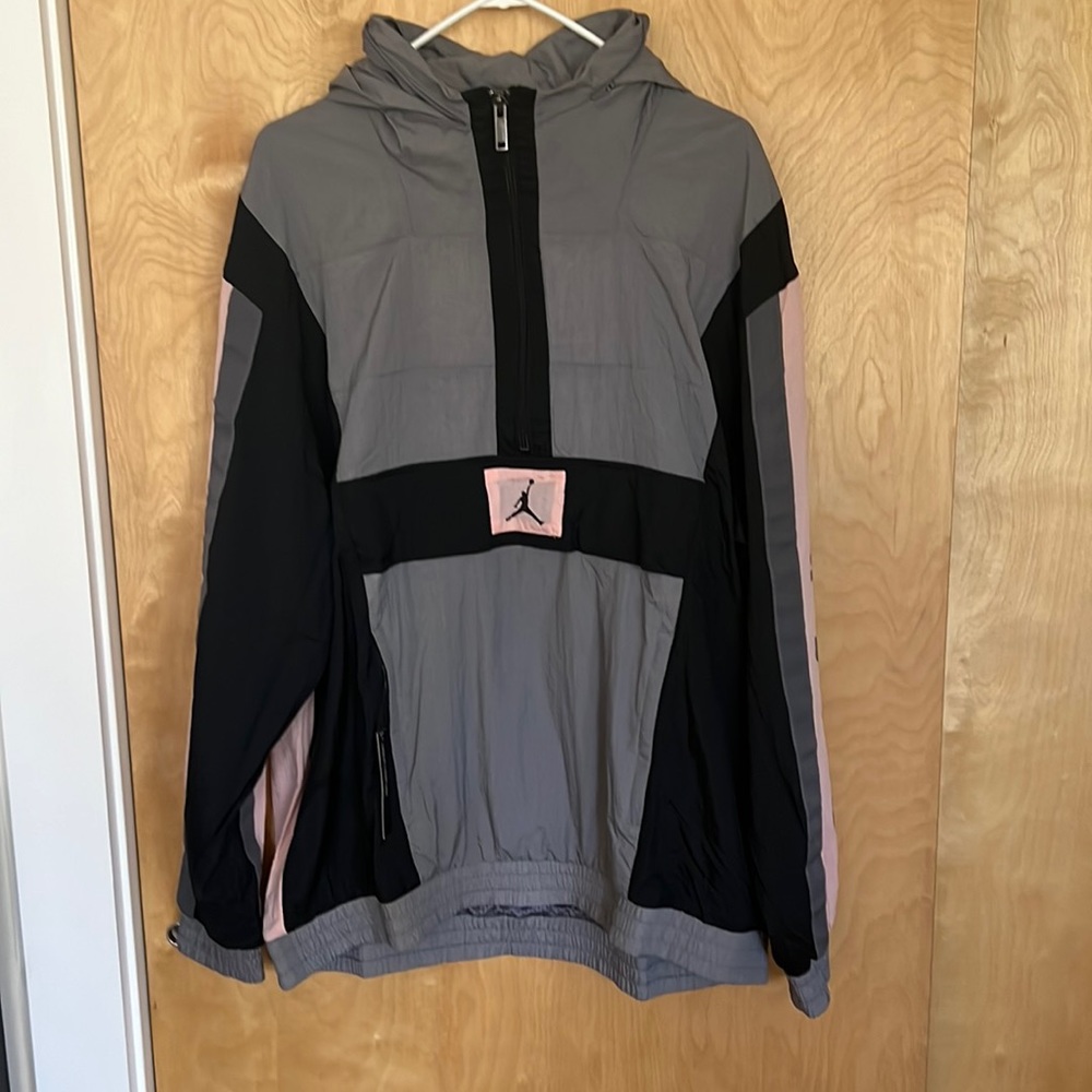 Jordan XL Windbreaker